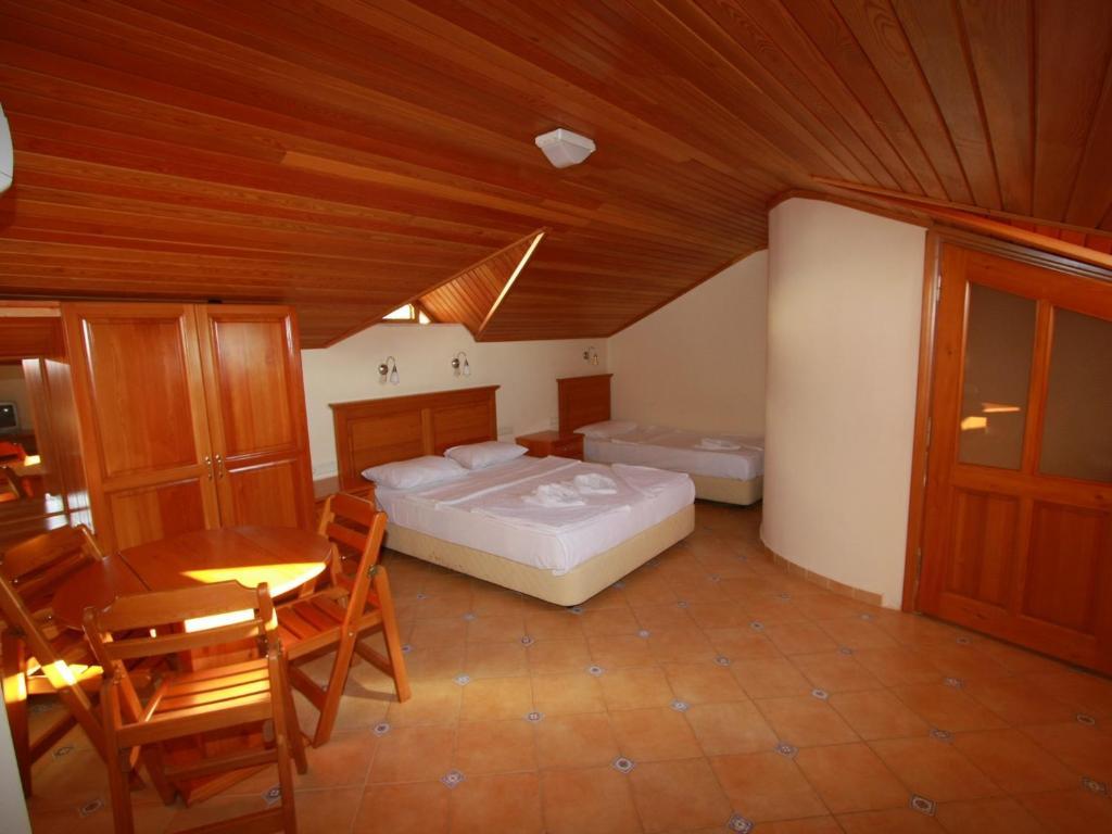 Sea Breeze Hotel And Apartments Oludeniz Bilik gambar
