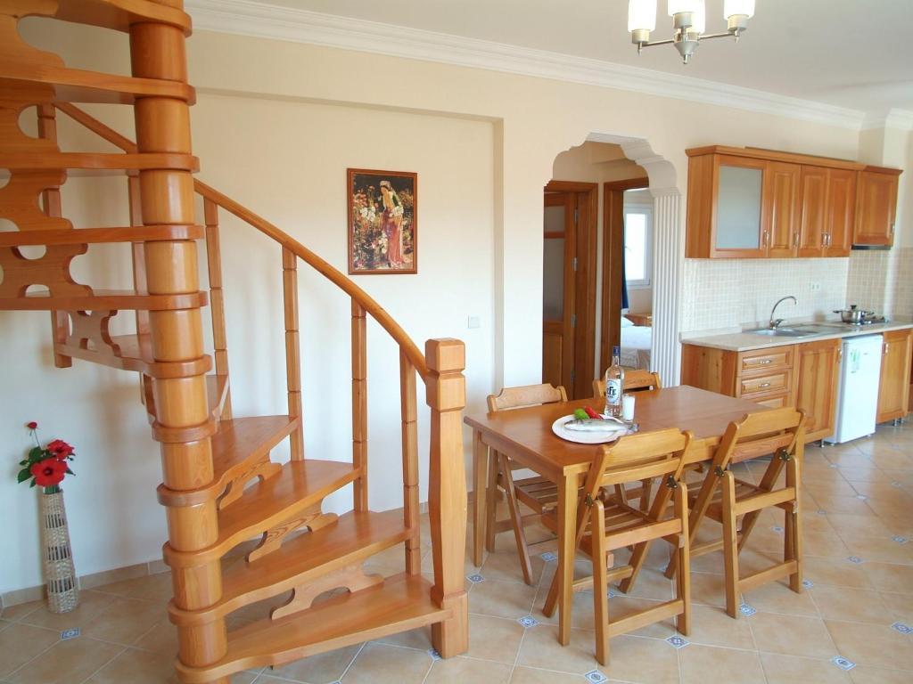 Sea Breeze Hotel And Apartments Oludeniz Bilik gambar